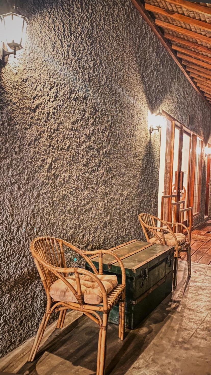 Basa-Basi Lodge Karimunjawa Kültér fotó