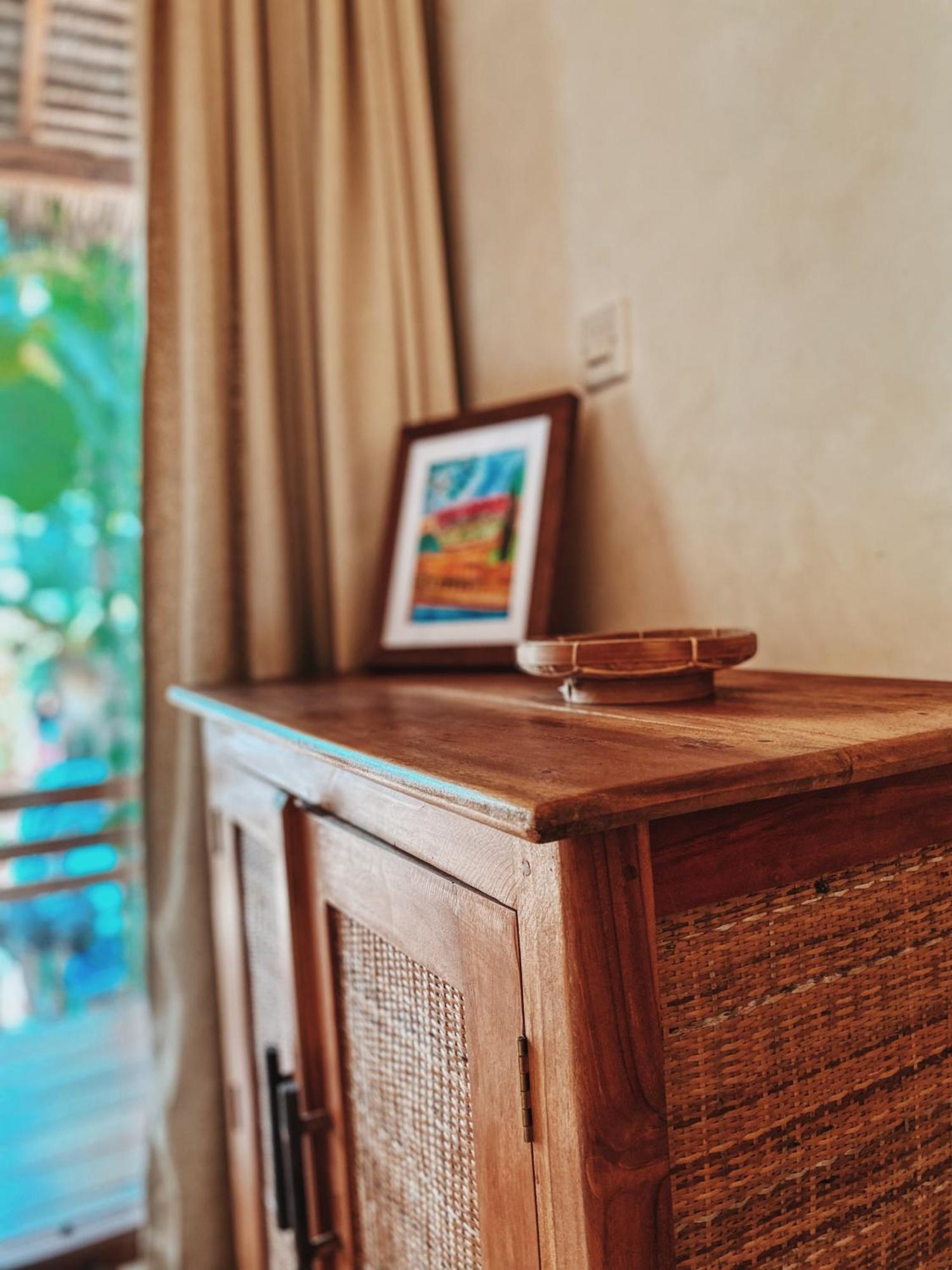 Basa-Basi Lodge Karimunjawa Kültér fotó