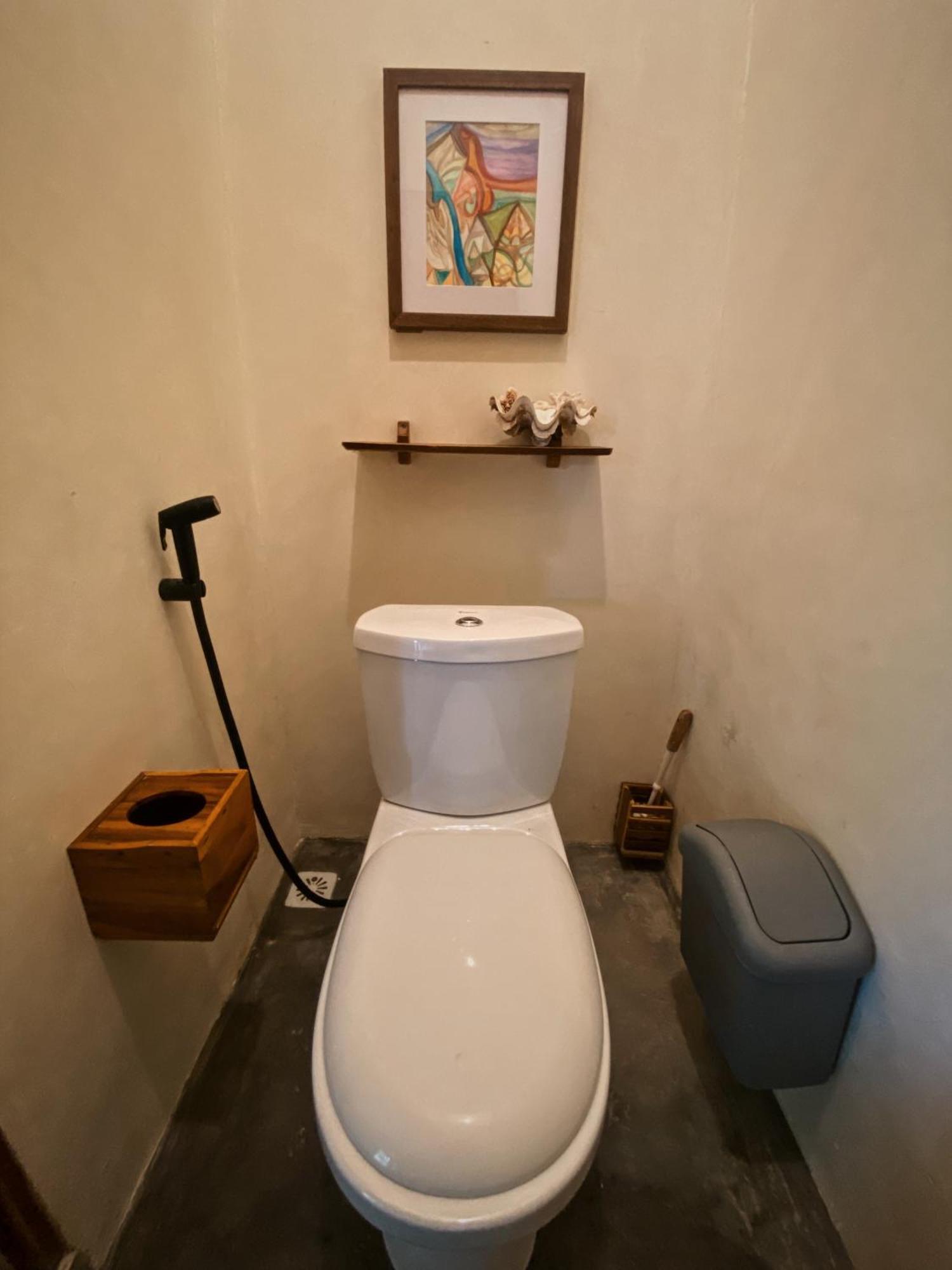 Basa-Basi Lodge Karimunjawa Kültér fotó