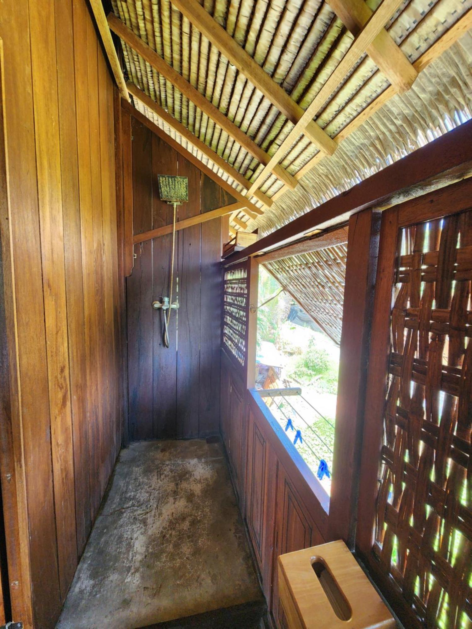 Basa-Basi Lodge Karimunjawa Kültér fotó